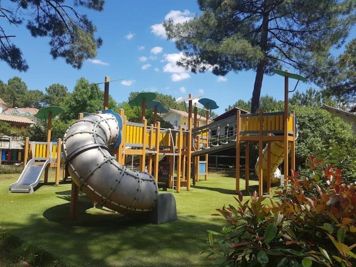 Maison Sur Golf Avec Piscine Chauffee A Lacanau Ocean Eksteriør bilde